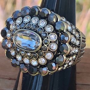 Heidi Daus 🆕Worth The Wait Ring Size 8 Swarovski crystals, in box with tag